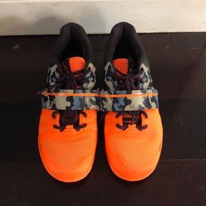 Woman’s Reebok lifting/squatting shoes